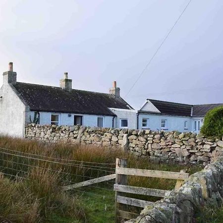 Quaint And Quirky Former Crofters Cottage In Порт Елън Екстериор снимка